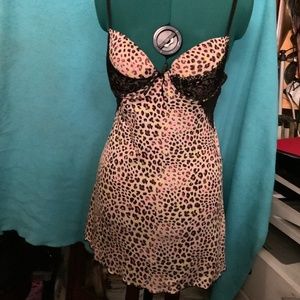 SOLD Women’s Slip. SOPHIE B SZ Medium